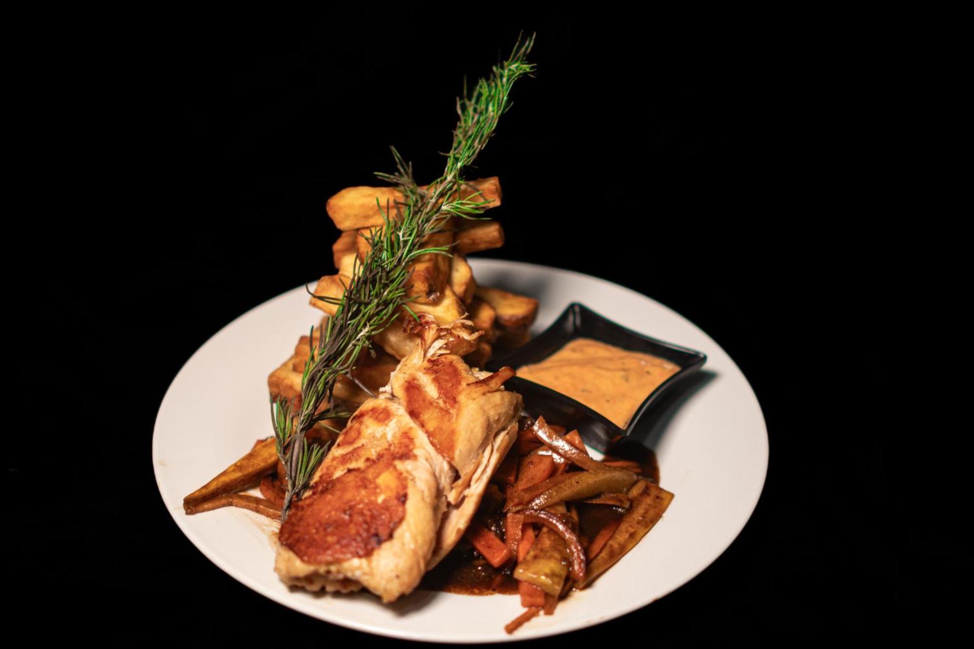 Casa Almarita - Hostal, Bar Y Restaurante 麦德林 外观 照片